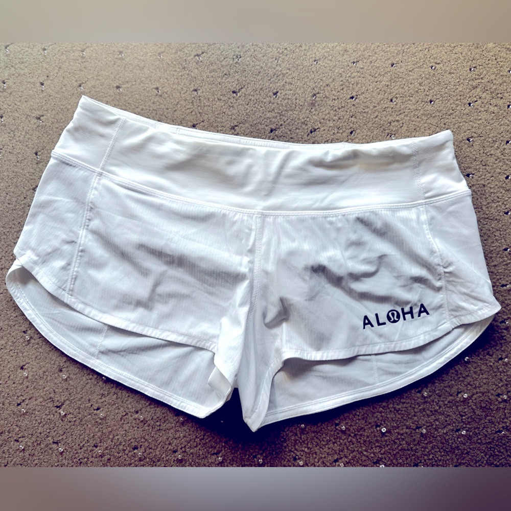 Lululemon 🍍Custom from Oahu Hawaii Aloha Print Speed Up Low Rise Shorts Size 8🍍